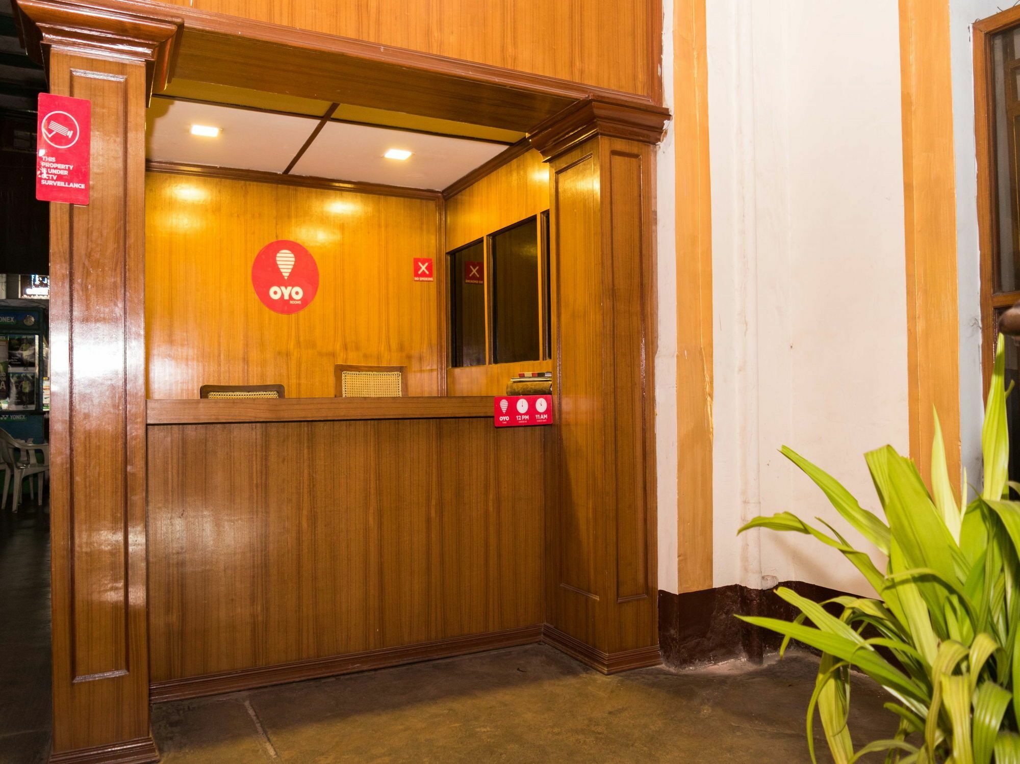 Oyo 5811 Seacom Inn Ymca Esplanade Calcutta Eksteriør billede